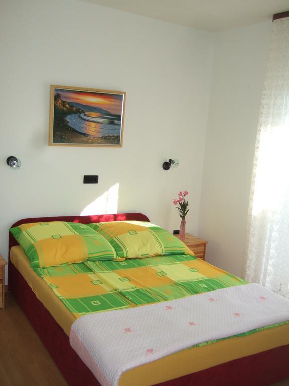 Apartments Bibijana Pakoštane Chambre photo